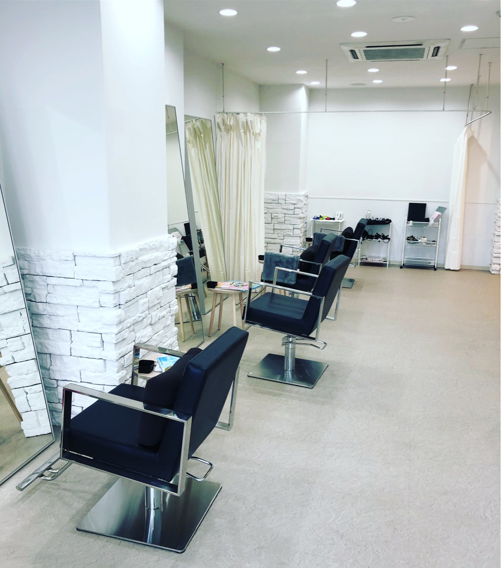 Whiteの美容室 美容院 スタッフ情報 草柳 祥平 ミニモ