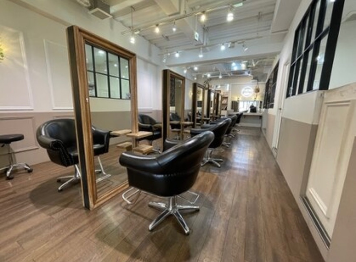 New 本厚木の美容室 美容院 美容師情報 New 本厚木 みく ミニモ