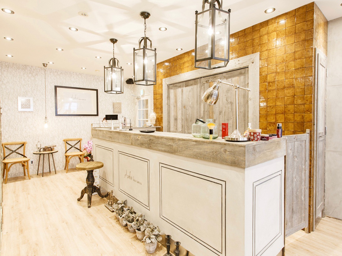 Aube Hair Ameri オーブヘアーアメリ 柏店の美容室 美容院 スタッフ情報 アンドウ ミニモ