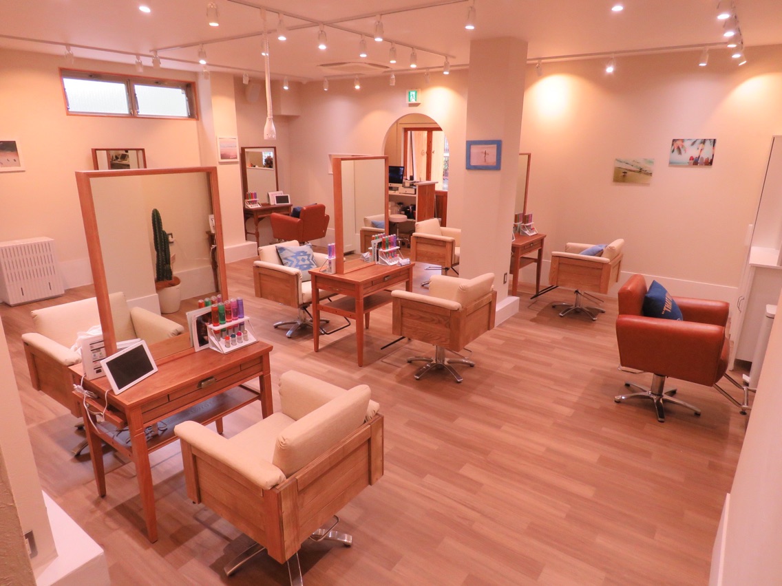 Emue 上大岡店の美容室 美容院 スタッフ情報 Emue Maho ミニモ