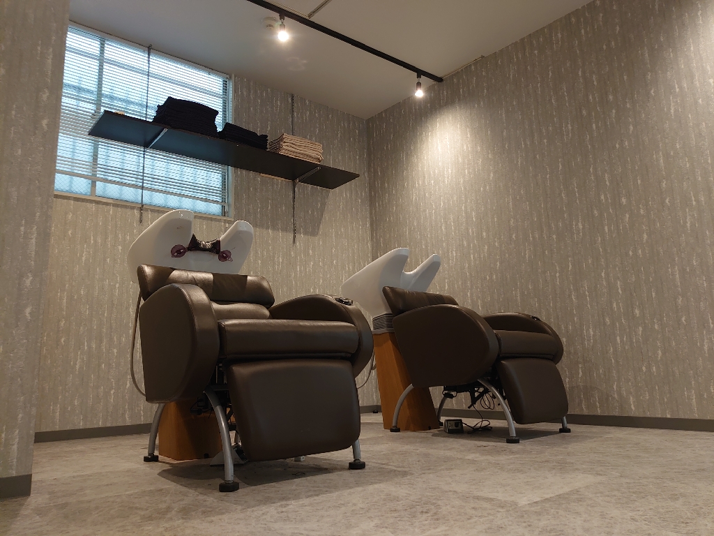 Hair Make Fox 四日市店の美容室 美容院 スタッフ情報 伊藤 誠吾 ミニモ