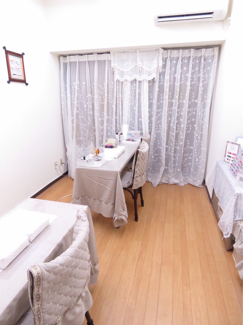 楽ネイルサロンのネイルサロン スタッフ情報 池袋店 Raku Nail Salon ミニモ