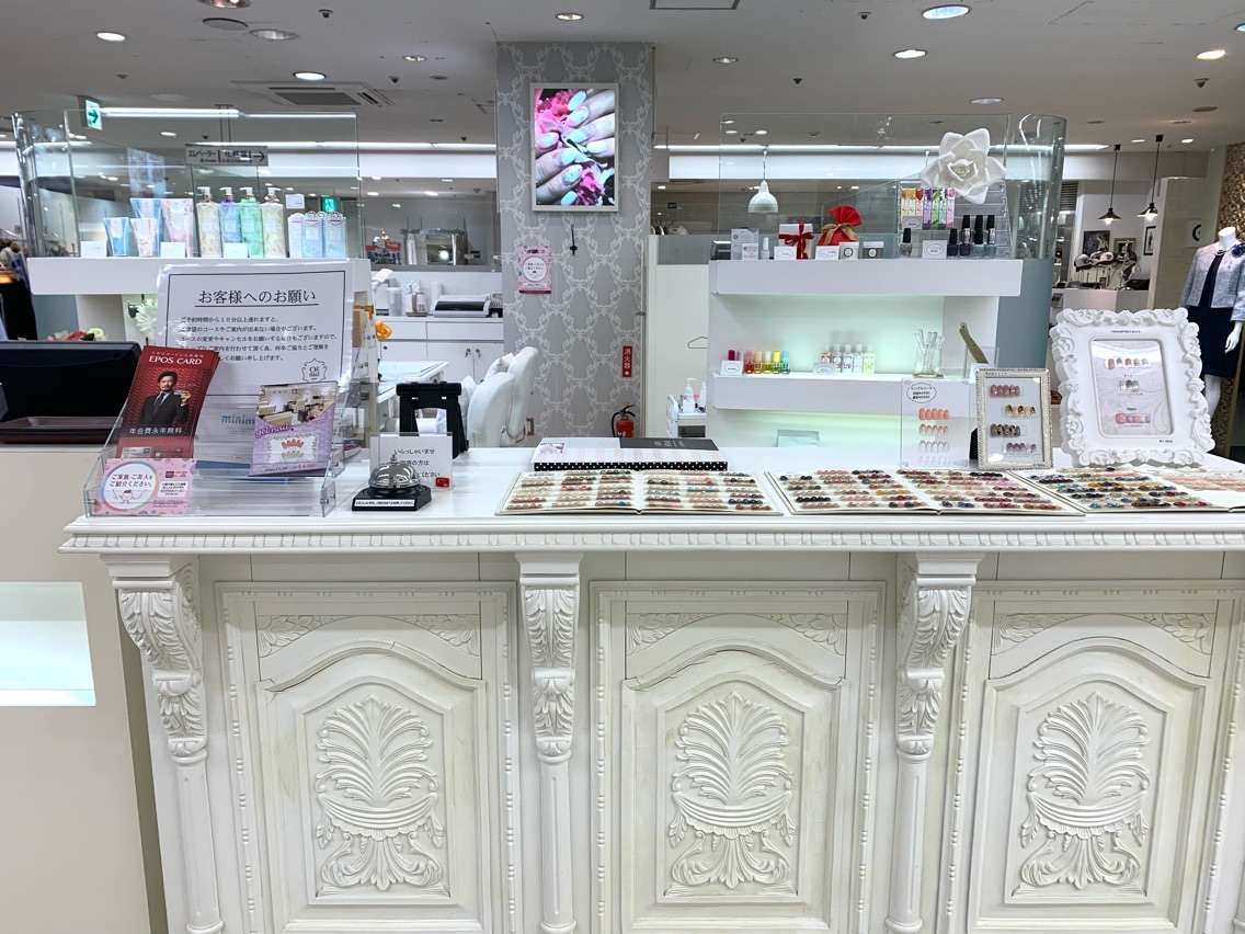 Oznail 池袋店のネイルサロン スタッフ情報 オズネイル 池袋店 ミニモ