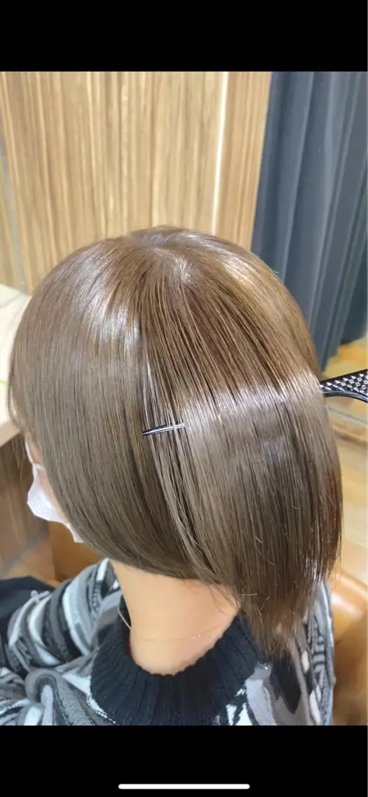 ショート カラー ベージュカラー 透明感カラー 内山 京耶のヘアスタイル
