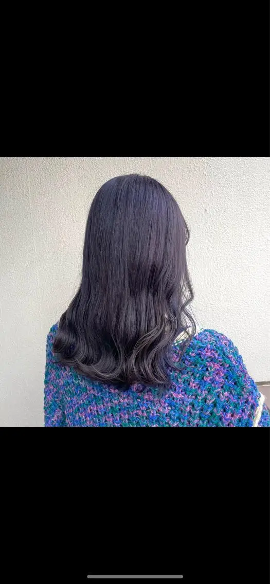 セミロング カラー パーマ ヘアアレンジ メンズ キッズ ネイル マツエク・マツパ アイブロウ ヘアカラー トリートメント ヘッドスパ 透明感カラー・レイヤ ー🎀amika🎀のヘアスタイル