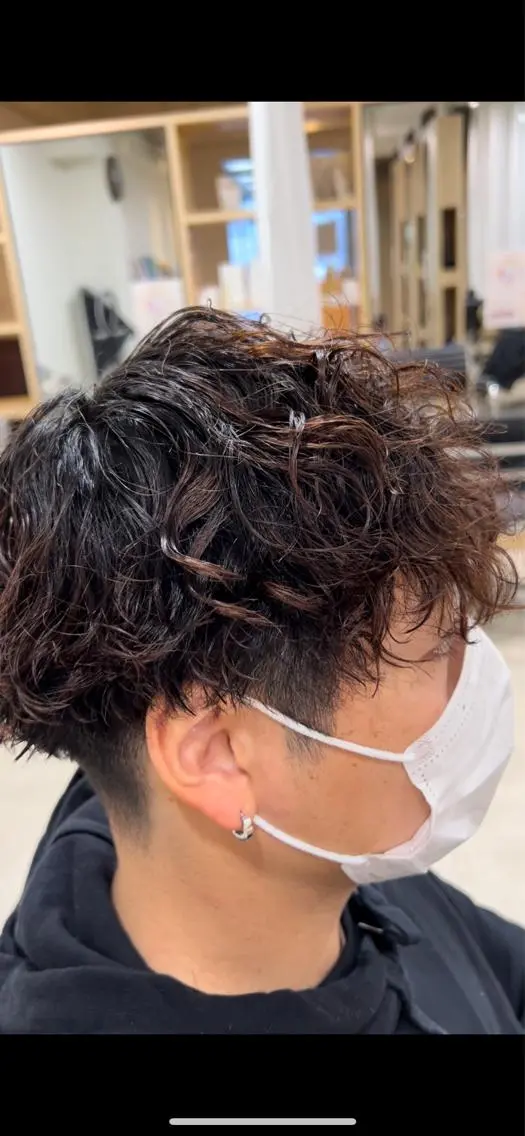 ショート パーマ メンズ カット パーマ 心斎橋メンズサロン リベルテグリットのヘアスタイル