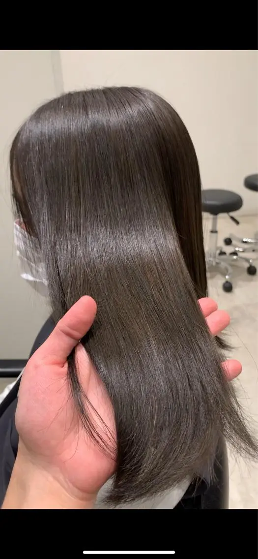 ミディアム カラー アディクシーカラー 透明感カラー グレージュ カット ヘアカラー トリートメント れい🫧 ハイトーン特化のヘアスタイル