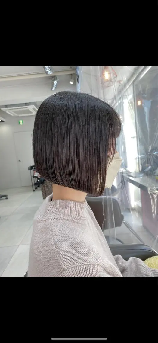 ショート 前下がりボブ ボブ 外ハネヘア トリートメント Eleanor 池袋 ミカのヘアスタイル