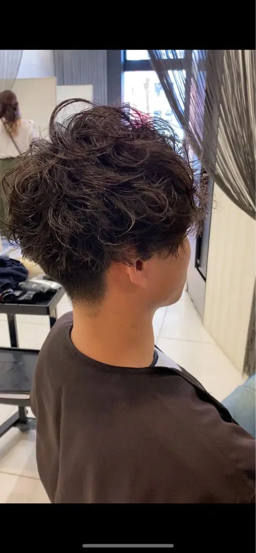 パーマ メンズ メンズパーマ 【育休中】EARTH 荒井店HARUNAのヘアスタイル
