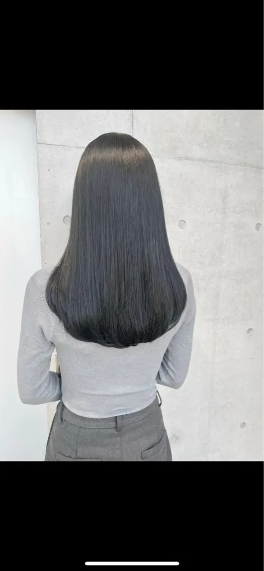 セミロング カラー パーマ ヘアアレンジ カット ヘアカラー トリートメント 透明感/オリーブ/ グレージュ/YUKAのヘアスタイル