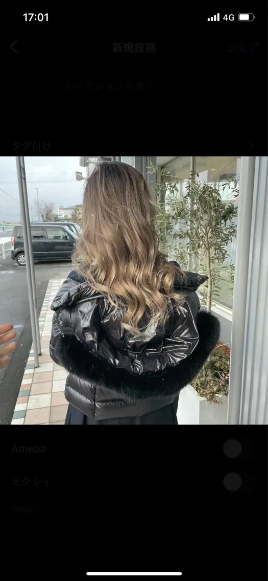 ロング カラー ベージュカラー 齋藤 佳以のヘアスタイル