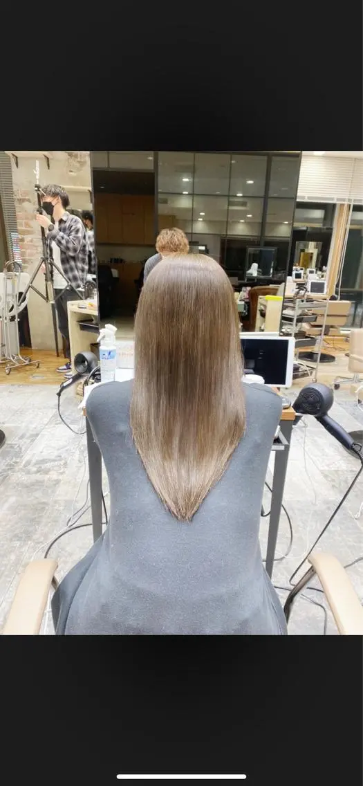 カラー 銀座/レイヤー 顔周りカット溝手優太のヘアスタイル
