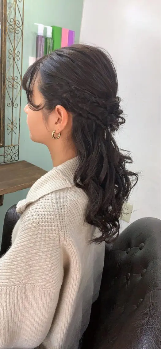 ロング ヘアアレンジ R ri R takagiのヘアスタイル