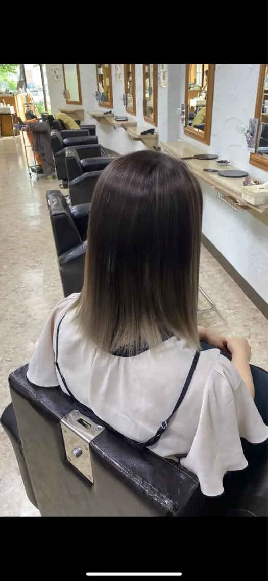 カラー バレイヤージュ 山本 ひかりのヘアスタイル