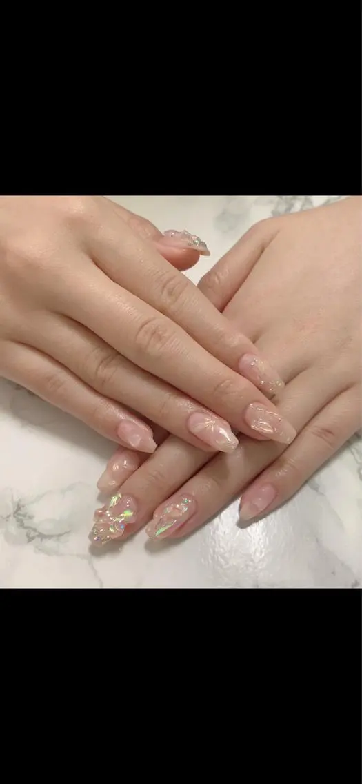 ネイル はな💎ネイル ワンホン、長さ出しのネイルデザイン