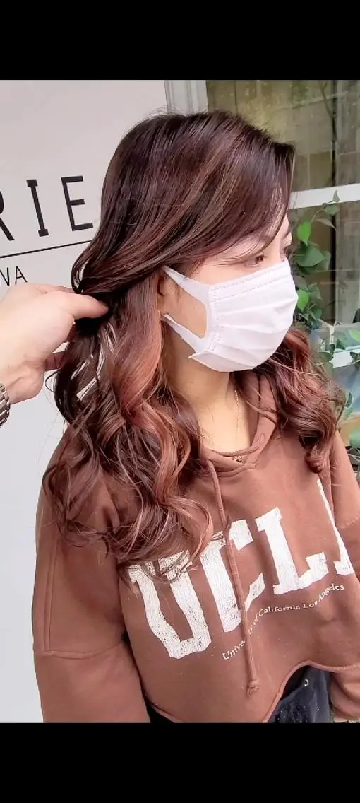 カラー ロング カット ヘアカラー バレイヤージュ/ ハイライト/大内格のヘアスタイル