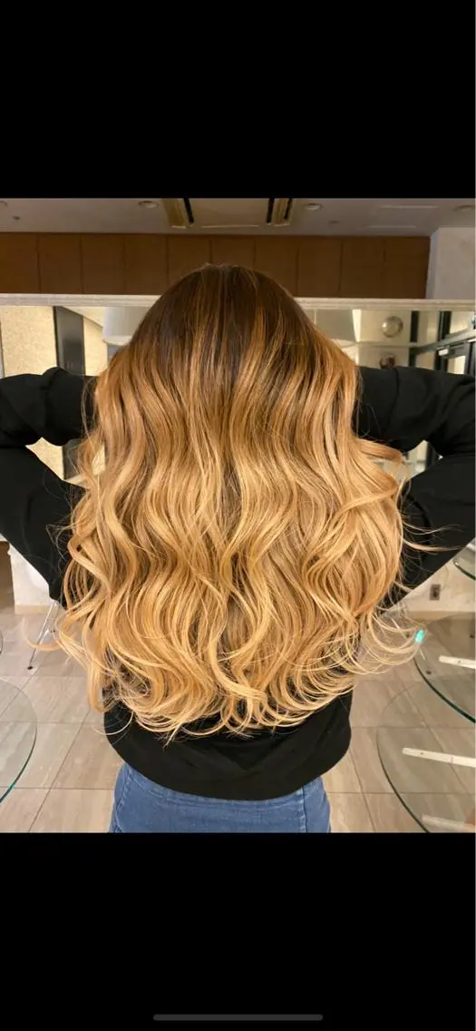 ロング レイヤーカット ヤクシジ レンのヘアスタイル