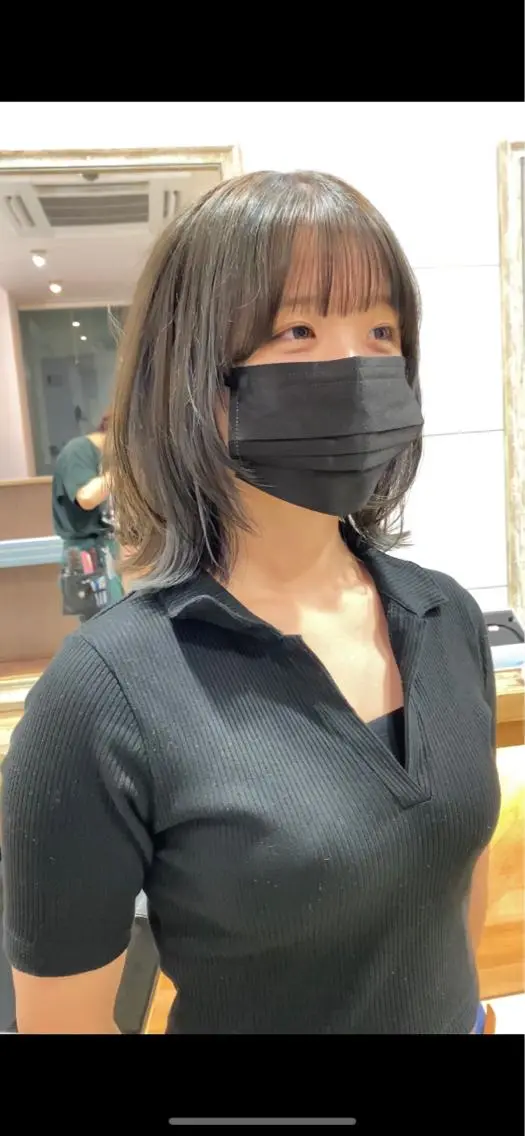 ショート ボブ ウルフカット 横尾 歩のヘアスタイル