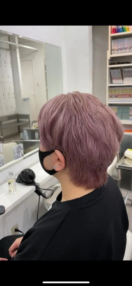 カラー メンズ ベージュカラー ピンクカラー ピンクベージュ カット ヘアカラー 町田No.1パーマ 特化✂︎小杉澪生のヘアスタイル