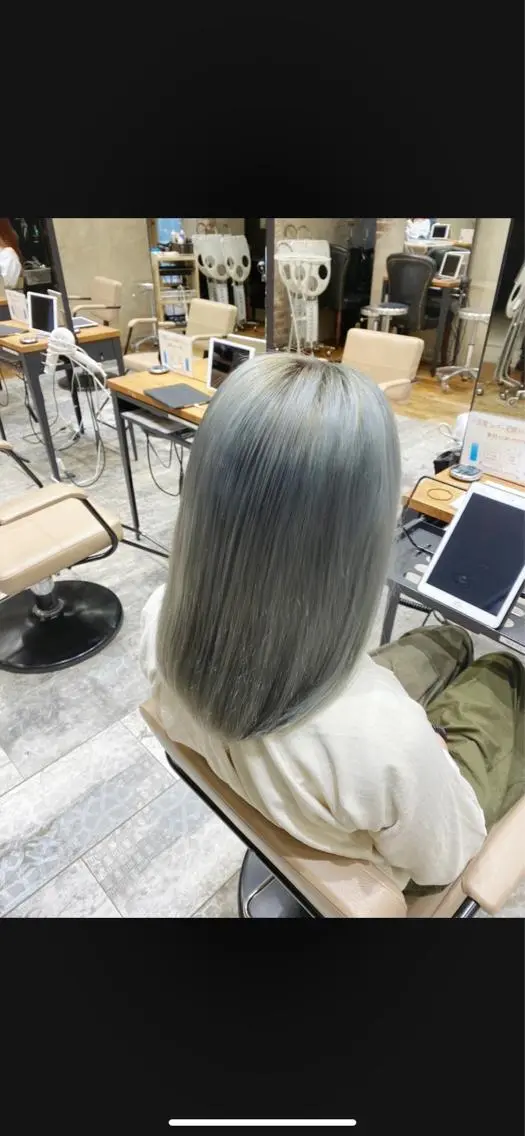 カラー 銀座/レイヤー 顔周りカット溝手優太のヘアスタイル