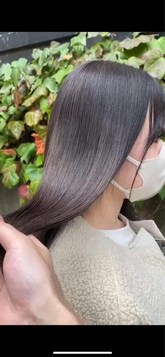 ミディアム カラー 透明感カラー カット ヘアカラー トリートメント れい🫧 ハイトーン特化のヘアスタイル