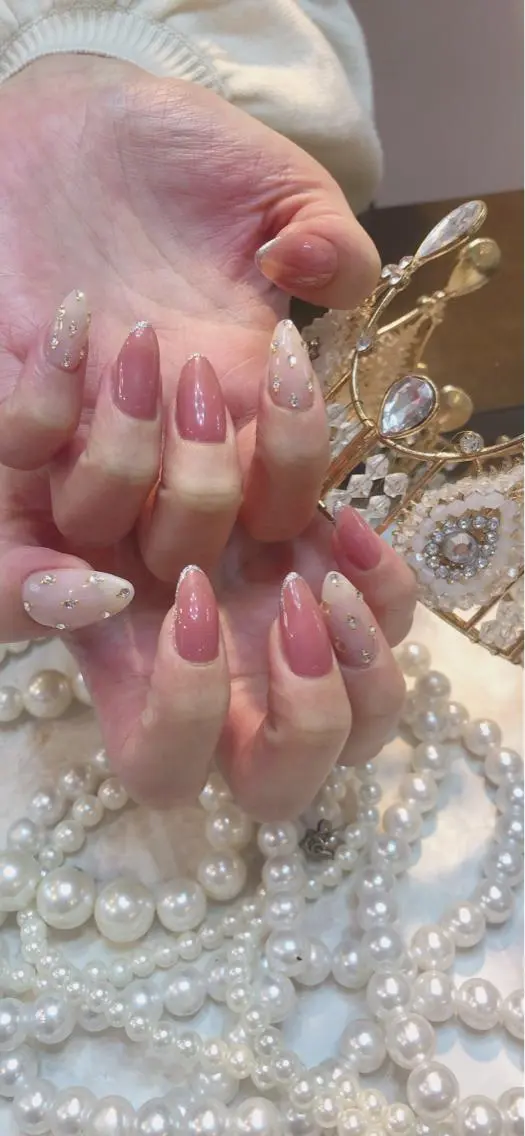 セミロング ネイル 長さ出し専門 nynaのネイルデザイン