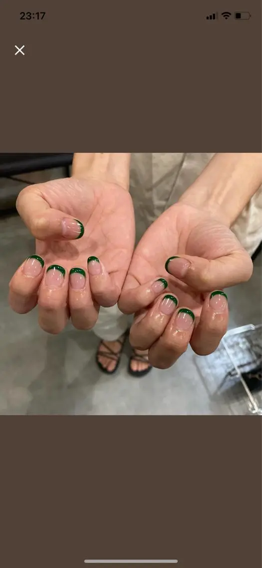 ネイル フレンチネイル グリーン scre as Etelのネイルデザイン