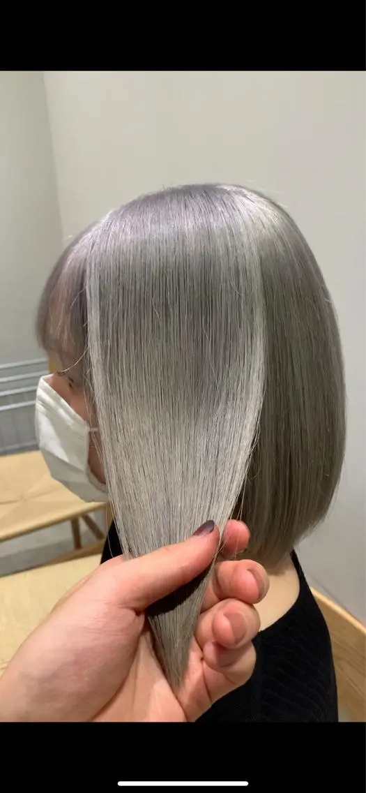 ミディアム カラー れい🫧 ハイトーン特化のヘアスタイル