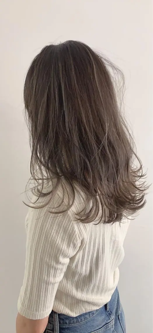 セミロング カット ヘアカラー トリートメント tipi 香椎・千早のヘアスタイル