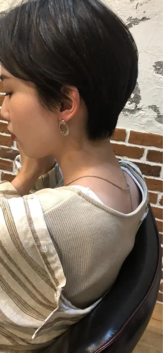 ショート 切りっぱなしボブ ボブ 外国人風カラー ハイライト レイヤーカット ショート職人 美容師【KENTA】のヘアスタイル