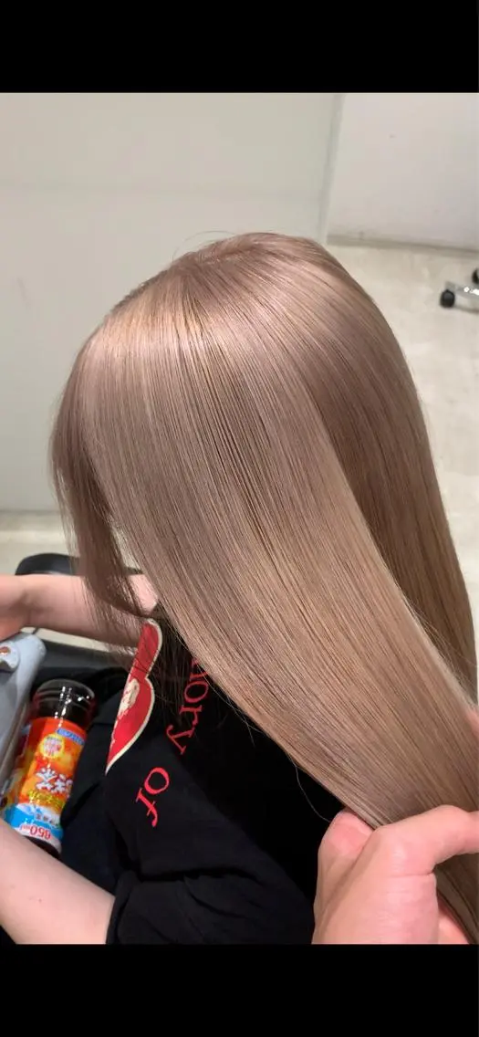 ロング カラー カット ヘアカラー トリートメント れい🫧 ハイトーン特化のヘアスタイル