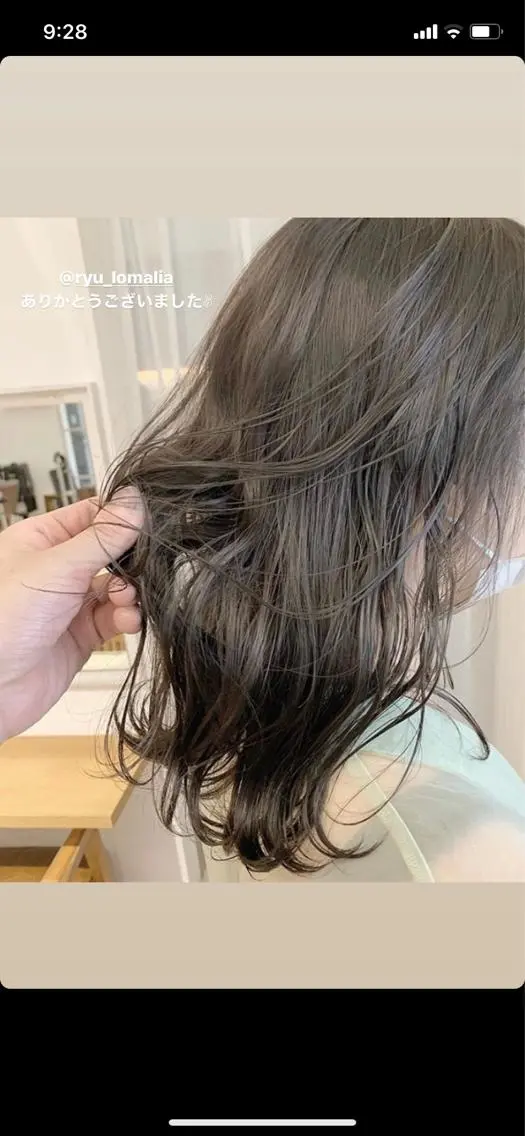 ロング カラー ネイル ハイトーンボブ 前田 表参道　グレージュのヘアスタイル