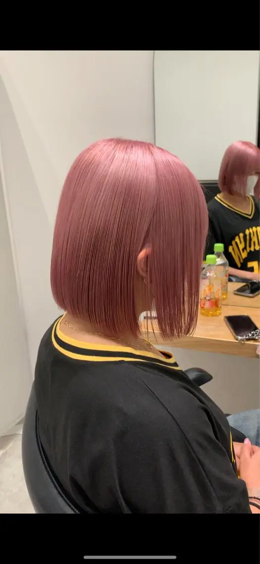 ミディアム カラー れい🫧 ハイトーン特化のヘアスタイル