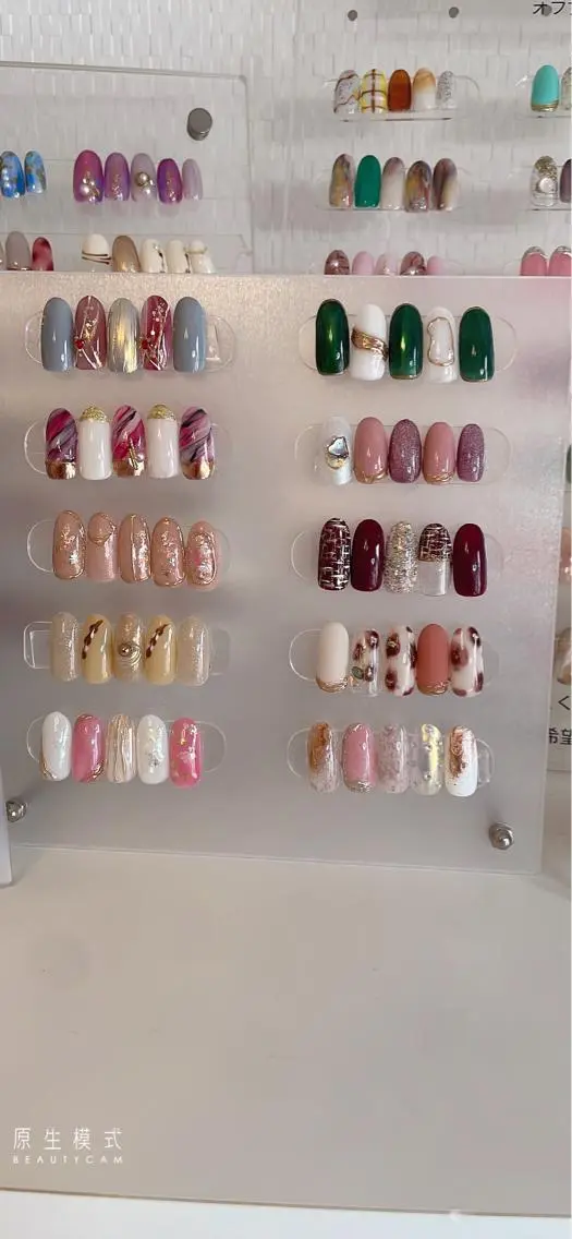 ネイル カナ nailのネイルデザイン