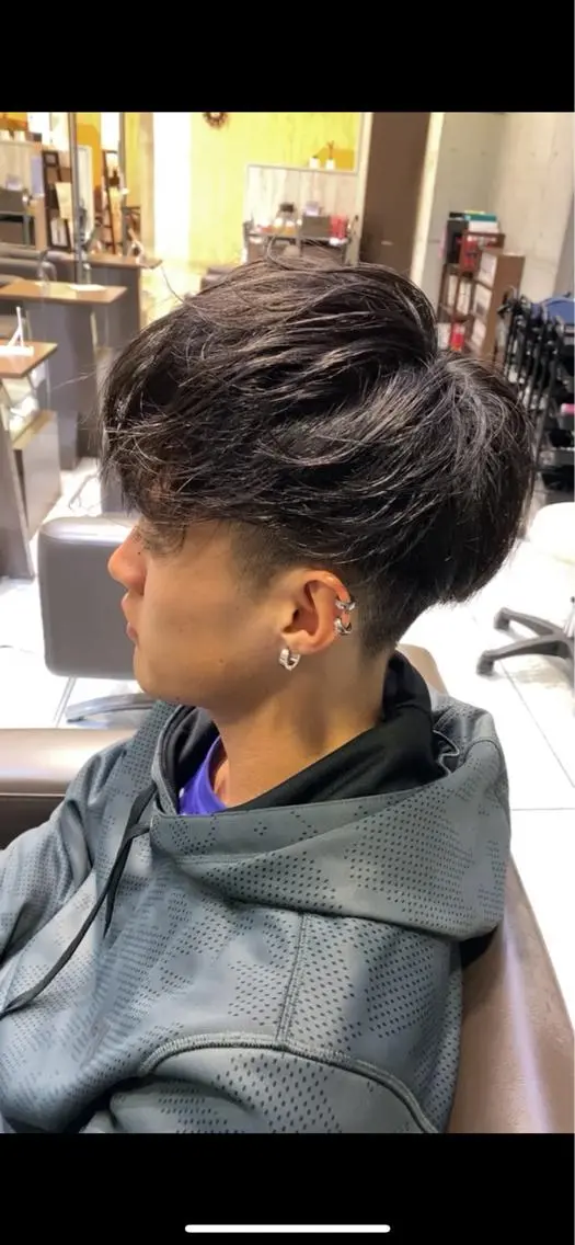 メンズ 刈り上げ カット 🔥指名率No. 1 🔥⭐️ひかる⭐️のヘアスタイル