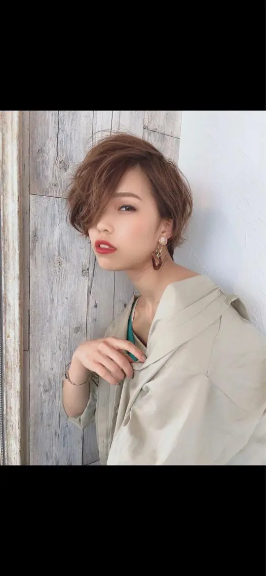 ショート カット ヘアカラー トリートメント 古川 遥のヘアスタイル