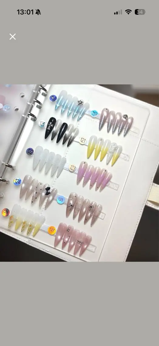 ネイル 🍧M ネイル モデルのネイルデザイン