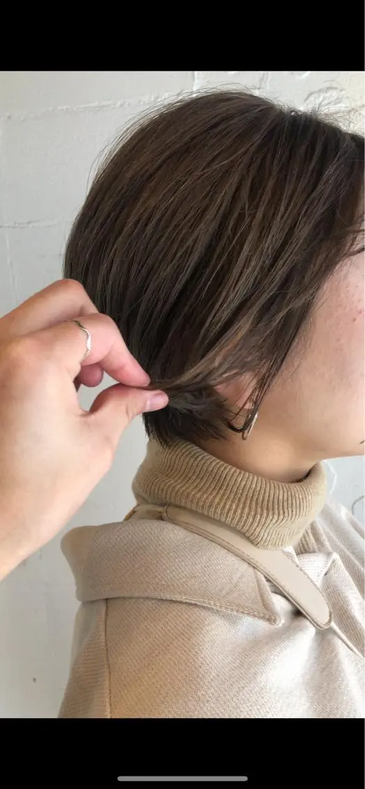 ショート カラー ハイトーンカラー ショートヘア カット ヘアカラー トリートメント 骨格診断🍃ショート /ショートボブ✨岡元のヘアスタイル
