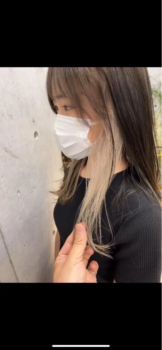 ロング カラー ブリーチ グレージュ インナーカラー 誰より丁寧なカット/ 小林輝/レイヤーのヘアスタイル
