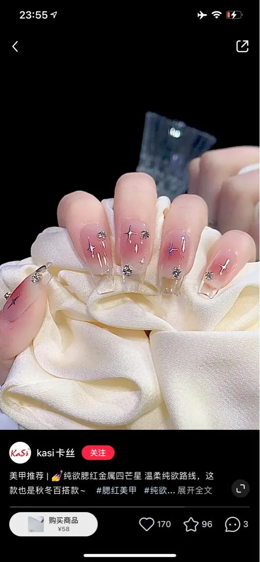 ネイル ハンドネイル Queens ciciのネイルデザイン