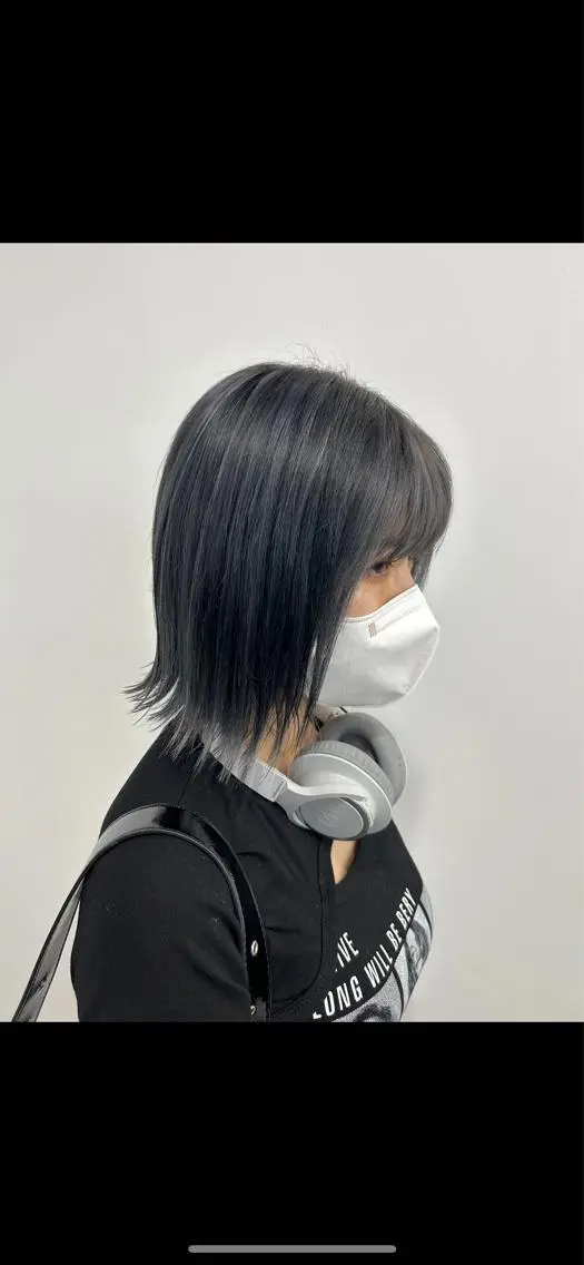 ミディアム ミディアムパーマ ボブ 外国人風カラー 髪質改善 レイヤーカット ヘアカラー トリートメント MiRI💜地毛級 エクステ✖似合わせ技のヘアスタイル