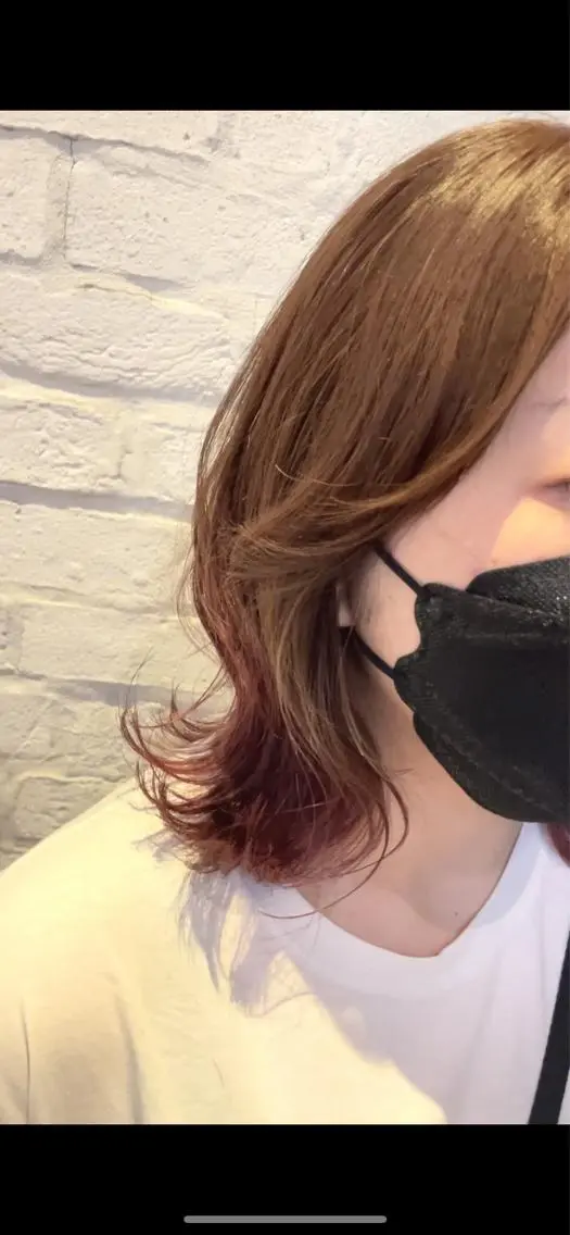 ミディアム カラー グラデーションカラー ピンクカラー くびれヘア レイヤーカット カット ヘアカラー トリートメント ご新規様限定 透明感カラーKANAのヘアスタイル