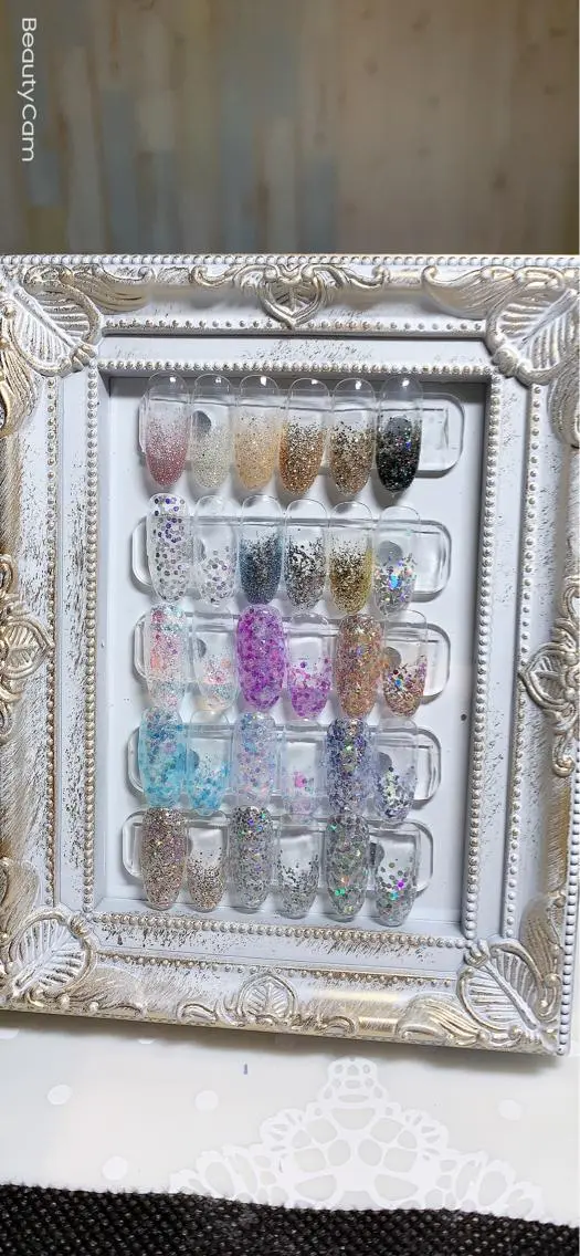 ネイル グラデーション キラキラネイル ラメ(グリッター) ラメグラデーション SYR nail salonのネイルデザイン