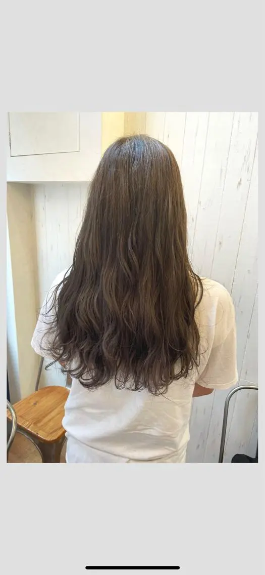 ロング カラー march merryのヘアスタイル