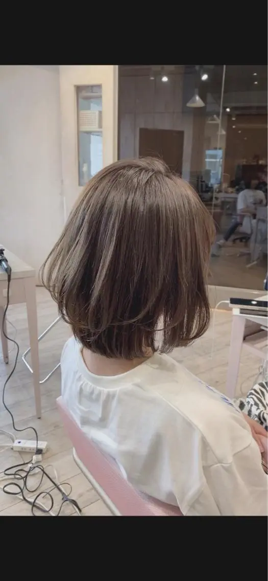 ショート カラー カット ヘアカラー トリートメント 顔まわりカット🌟 くびれヘア/寺門遥輝のヘアスタイル
