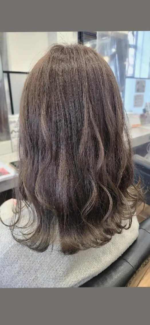 ミディアム カラー カット ヘアカラー トリートメント 関口 友菜のヘアスタイル