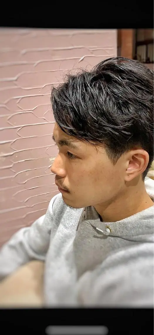 ショート メンズ かきあげバング カット ヘアセット メンズStylist 山根慧のヘアスタイル