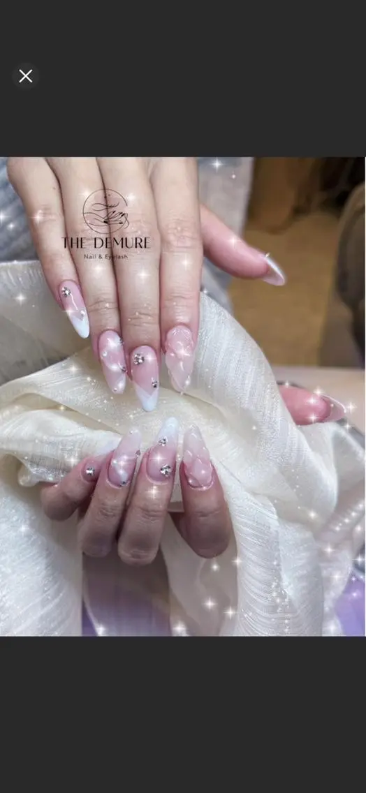 ネイル アートネイル 韓国ネイル マグネットネイル オフィスネイル スカルプネイル Demure リリス 銀座店のネイルデザイン
