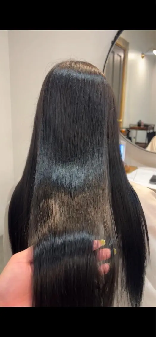 ロング カラー 黒髪 ブルーカラー ブルーブラック トリートメント beleefric 🩵チセのヘアスタイル