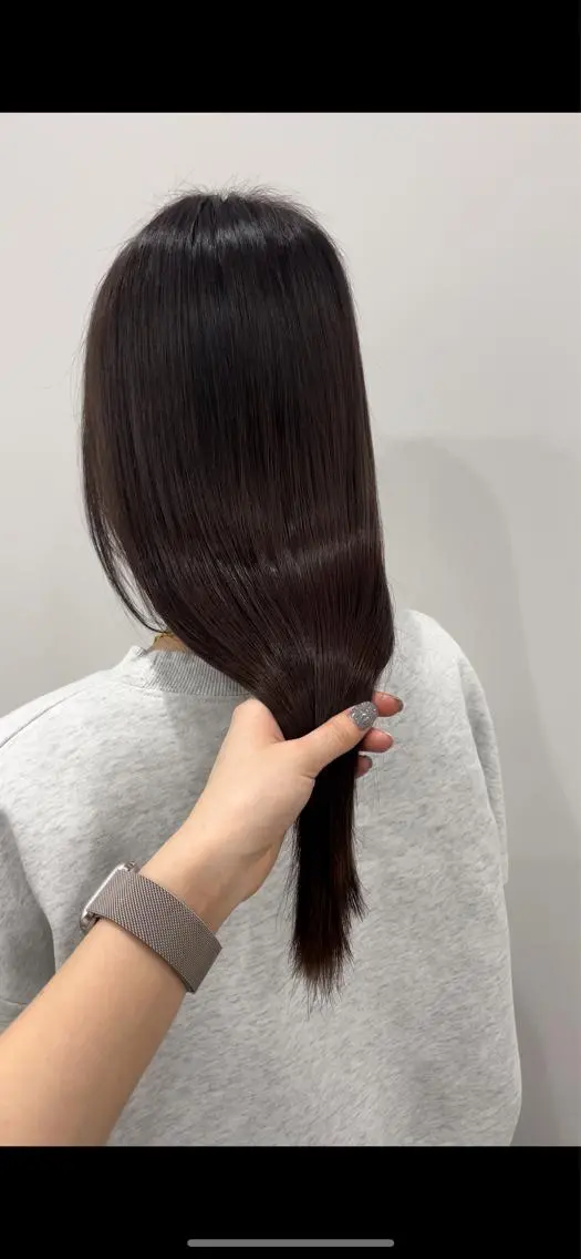ロング カラー レッドカラー カット ヘアカラー トリートメント ニシザカ マナのヘアスタイル